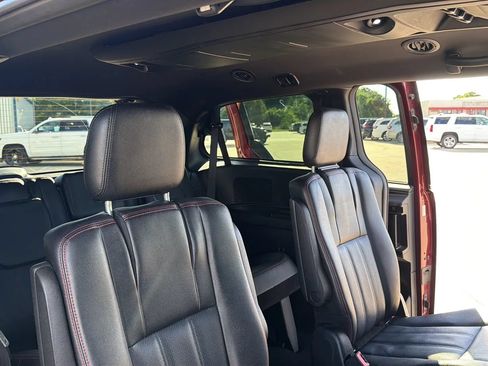 Used 2020 Dodge Grand Caravan GT FWD image 74