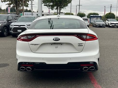 Used 2021 Kia Stinger GT2 image 6