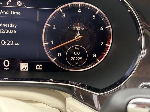 Used 2022 Bentley Continental GT AWD/4WD image 21
