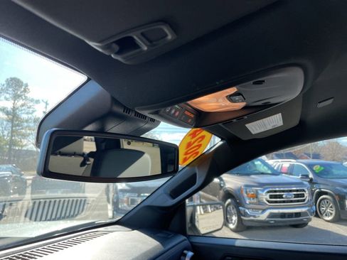 Used 2024 Chevrolet Colorado Z71 w/ Z71 Convenience Package 2 image 22