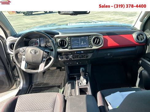 Certified 2023 Toyota Tacoma SR5 w/ Technology Package AWD/4WD image 13