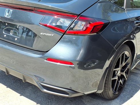 Used 2025 Honda Civic Sport image 10