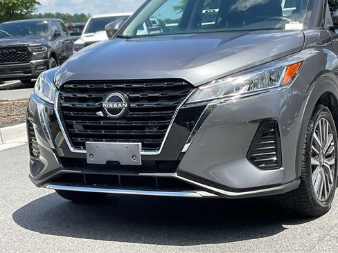 Used 2024 Nissan Kicks SV FWD image 10