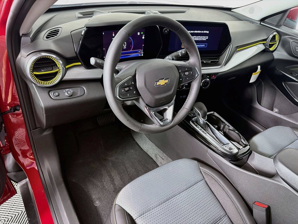 New 2026 Chevrolet Trax LT w/ Driver Confidence Package FWD image 9