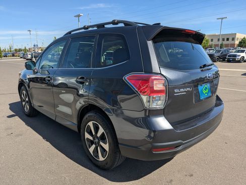 Used 2017 Subaru Forester 2.5i Limited AWD/4WD image 31