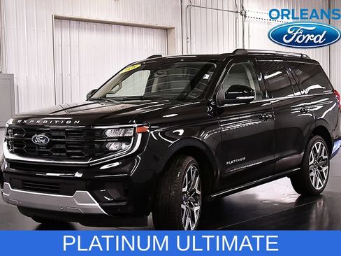 Used 2025 Ford Expedition Platinum w/ Platinum Ultimate Package AWD/4WD image 3