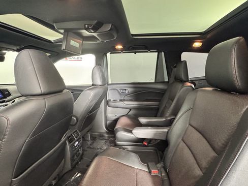 Used 2022 Honda Pilot Black Edition image 31