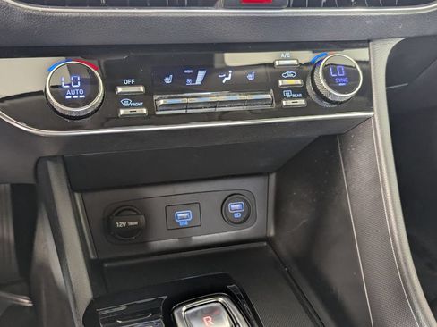 Certified 2021 Hyundai Sonata SEL FWD image 22