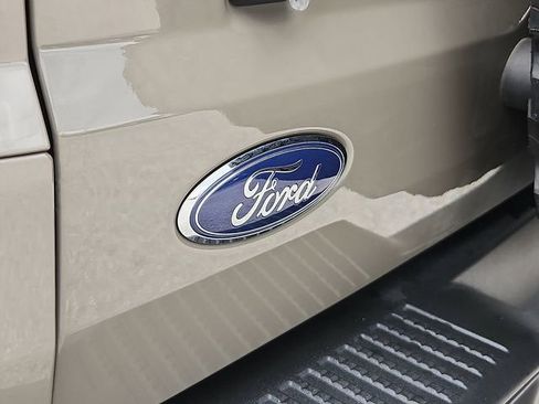 Used 2025 Ford Bronco Badlands AWD/4WD image 24
