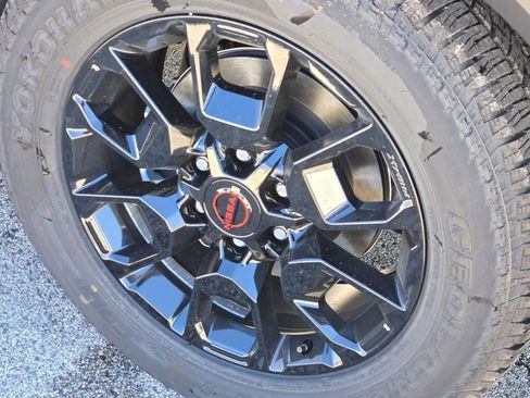 New 2026 Nissan Armada PRO-4X AWD/4WD image 18