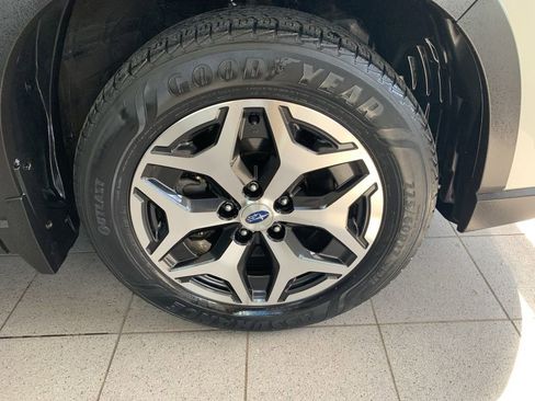 Used 2021 Subaru Forester Premium w/ Popular Package #1 AWD/4WD image 24