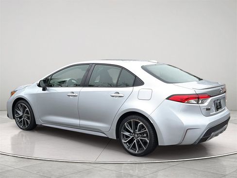Used 2022 Toyota Corolla SE image 17