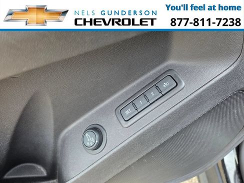 Used 2019 Chevrolet Equinox Premier AWD/4WD image 13