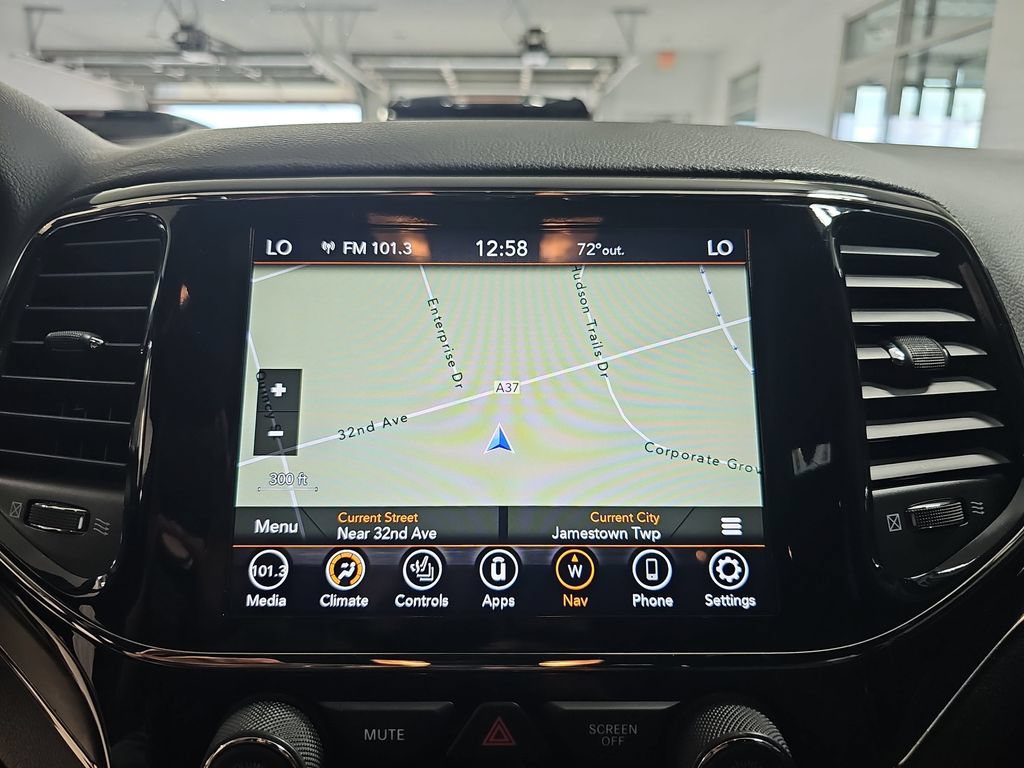 Used 2020 Jeep Grand Cherokee Limited X AWD/4WD image 28