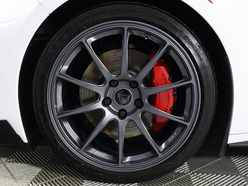 Used 2023 Chevrolet Corvette Stingray Premium Conv w/ Z51 Performance Package RWD image 48