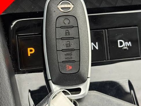 Certified 2025 Nissan Murano SV AWD/4WD image 13