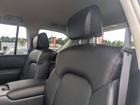 Used 2024 Nissan Armada SL w/ Captain's Chairs Package AWD/4WD image 30
