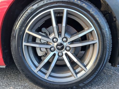 Used 2016 Ford Mustang Premium RWD image 22