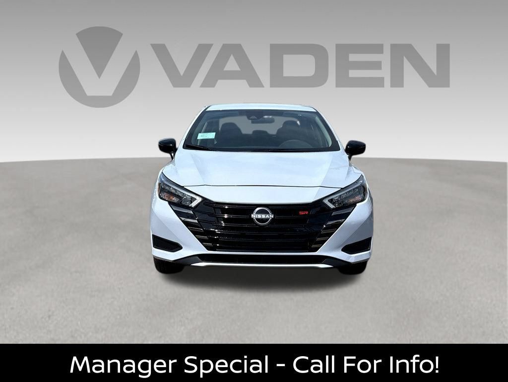New 2025 Nissan Versa SR w/ Trunk Package FWD image 2