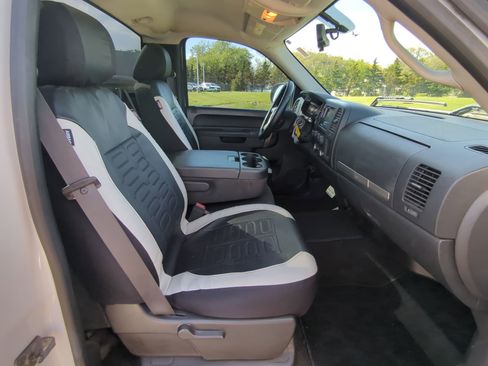 Used 2012 Chevrolet Silverado 1500 LT w/ Interior Plus Package AWD/4WD image 10