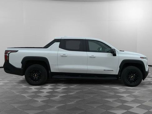 New 2025 Chevrolet Silverado EV LT image 2