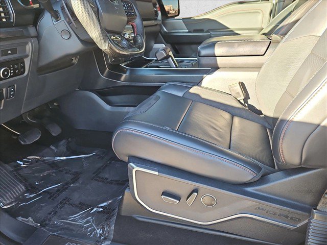 Used 2025 Ford F150 Raptor AWD/4WD image 12