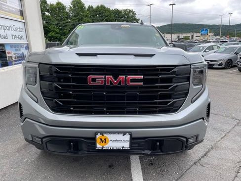 Used 2023 GMC Sierra 1500 Elevation w/ LPO, GMC Protection Package AWD/4WD image 8
