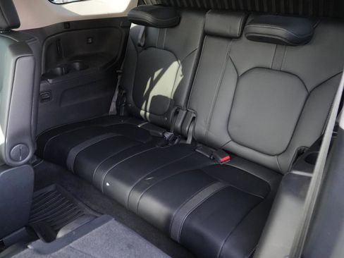 Used 2023 Honda Pilot EX-L image 18