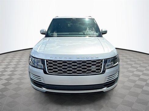 Used 2019 Land Rover Range Rover Supercharged image 2