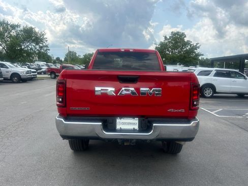 Used 2026 RAM 2500 Big Horn AWD/4WD image 5