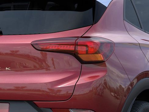 New 2025 Buick Encore GX Preferred image 18