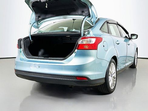 Used 2012 Ford Focus SEL FWD image 24