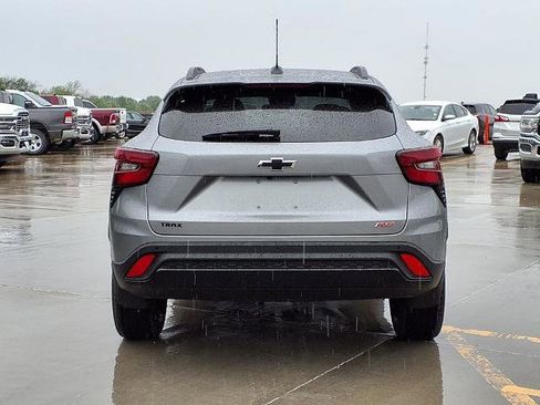 New 2026 Chevrolet Trax RS w/ Driver Confidence Package FWD image 19