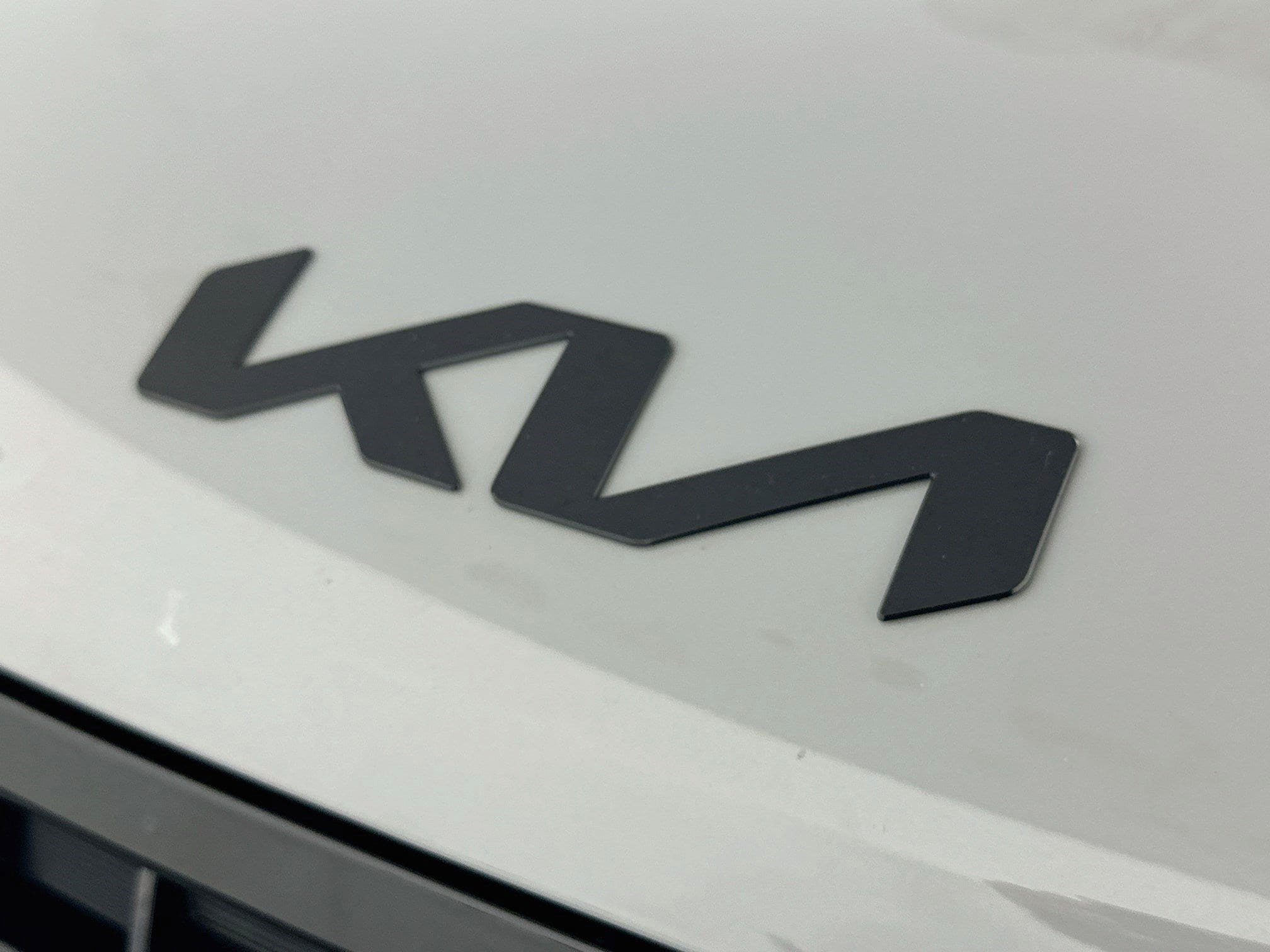 Used 2025 Kia Carnival SX Prestige FWD image 37