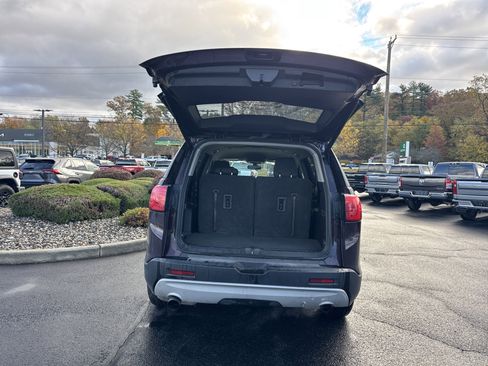 Used 2018 GMC Acadia SLE w/ LPO, Floor Liner Package image 29