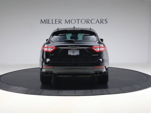 Used 2018 Maserati Levante S GranSport image 5