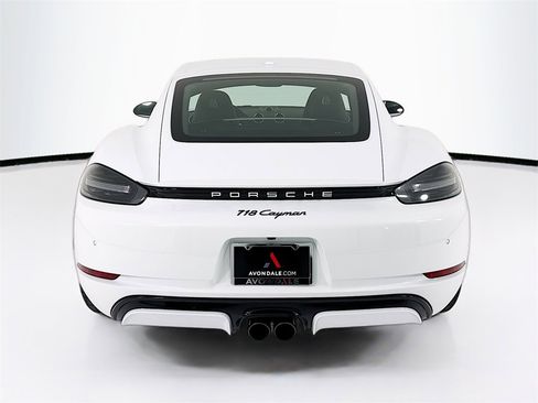 Used 2025 Porsche 718 Cayman image 10