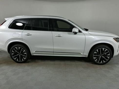 New 2026 Volvo XC90 B6 Plus w/ Protection Package Premier image 27