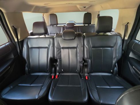 Used 2024 Ford Expedition Max XLT AWD/4WD image 13