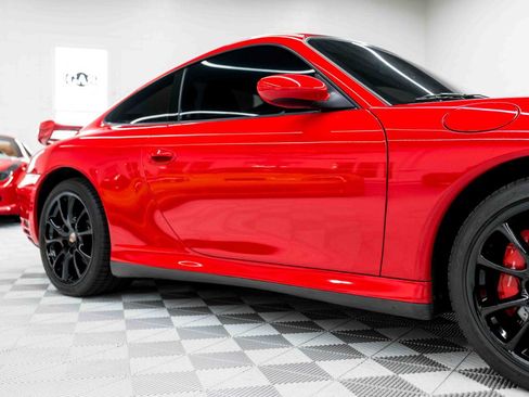 Used 2004 Porsche 911 Carrera 4S AWD/4WD image 18