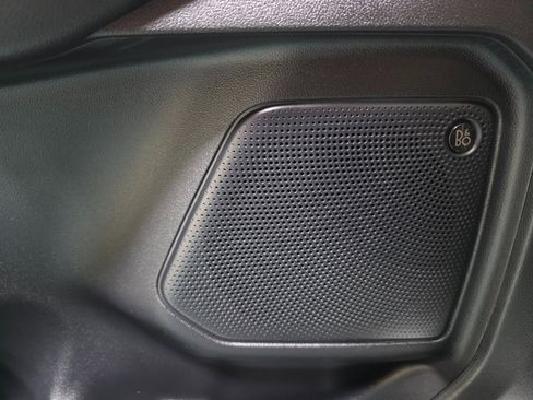 Used 2022 Ford Escape Titanium w/ Titanium Premium Package image 19