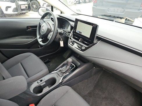 Used 2024 Toyota Corolla LE image 14
