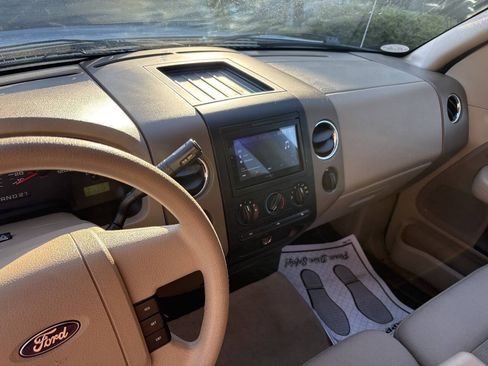 Used 2004 Ford F150 XLT RWD image 15