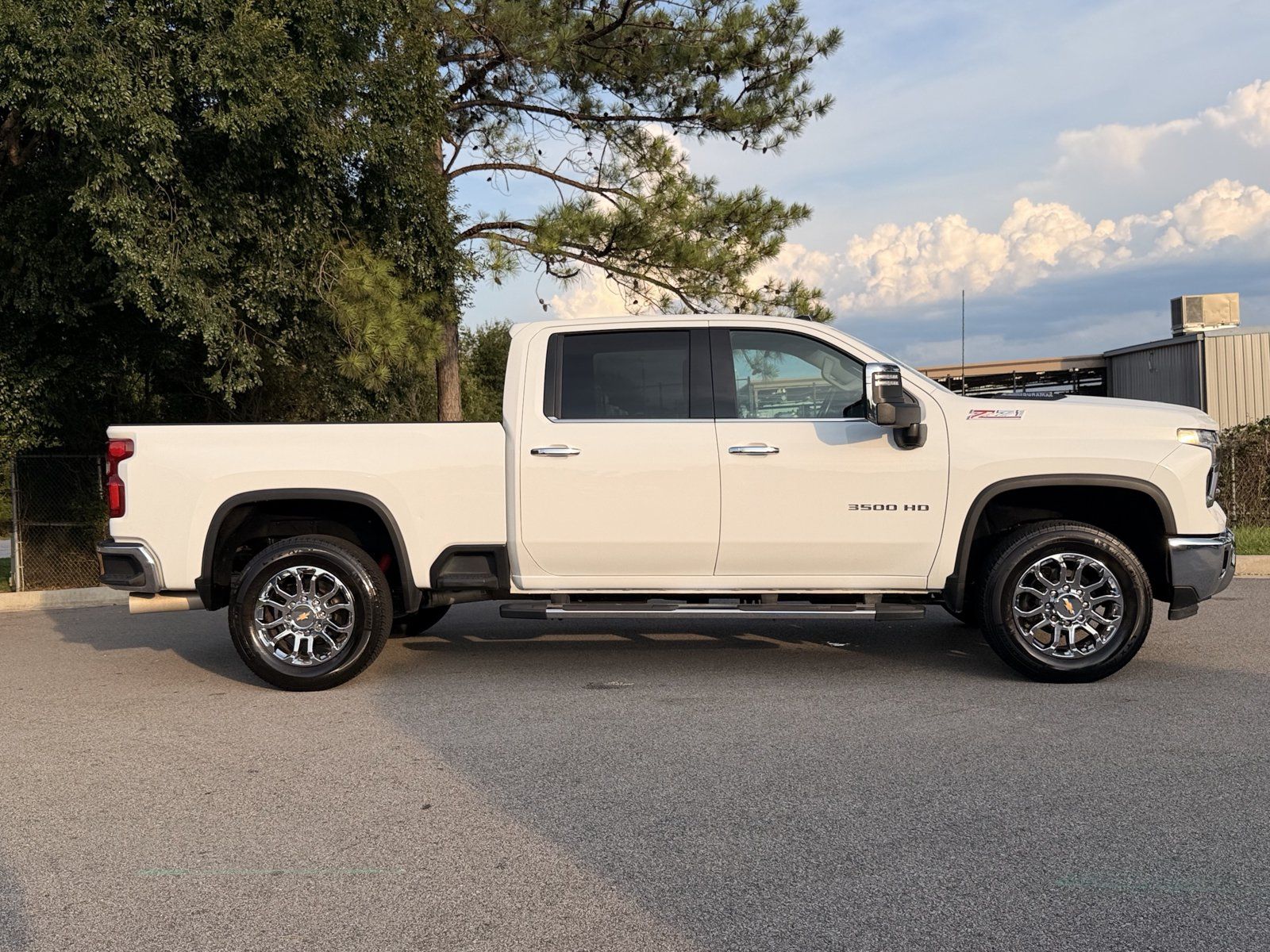 Used 2024 Chevrolet Silverado 3500 LTZ w/ LTZ Premium Package AWD/4WD image 13