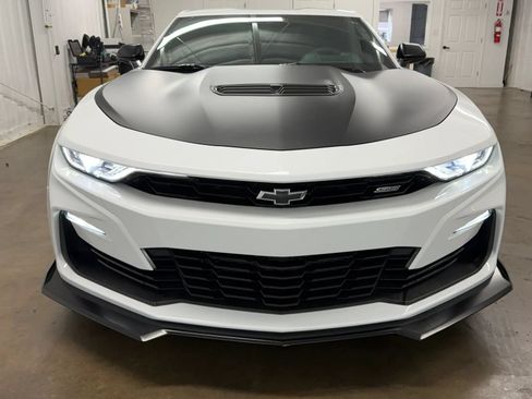 Used 2023 Chevrolet Camaro SS RWD image 13