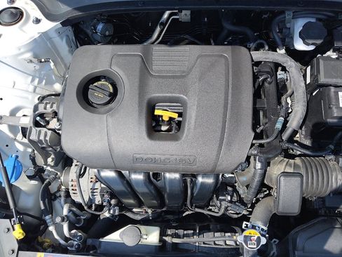 Used 2020 Kia Forte LXS FWD image 30