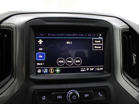 Used 2024 Chevrolet Silverado 2500 Custom w/ Custom Value Package image 14