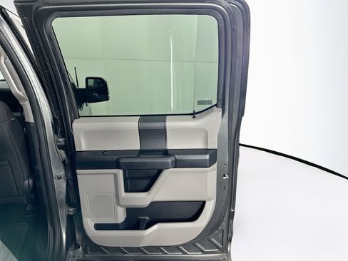 Used 2017 Ford F150 XL w/ Equipment Group 101A Mid image 27