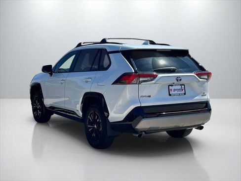 Certified 2023 Toyota RAV4 SE AWD/4WD image 7