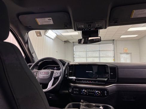 New 2026 GMC Sierra 1500 SLE w/ Preferred Package image 22
